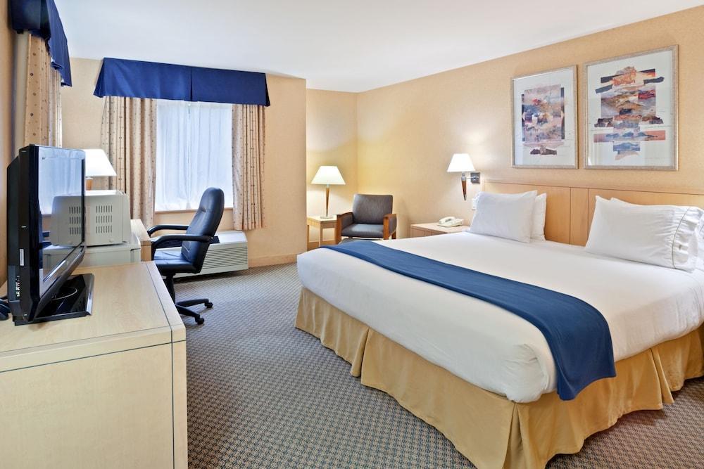 Holiday Inn Express & Suites Langley By Ihg Exteriér fotografie