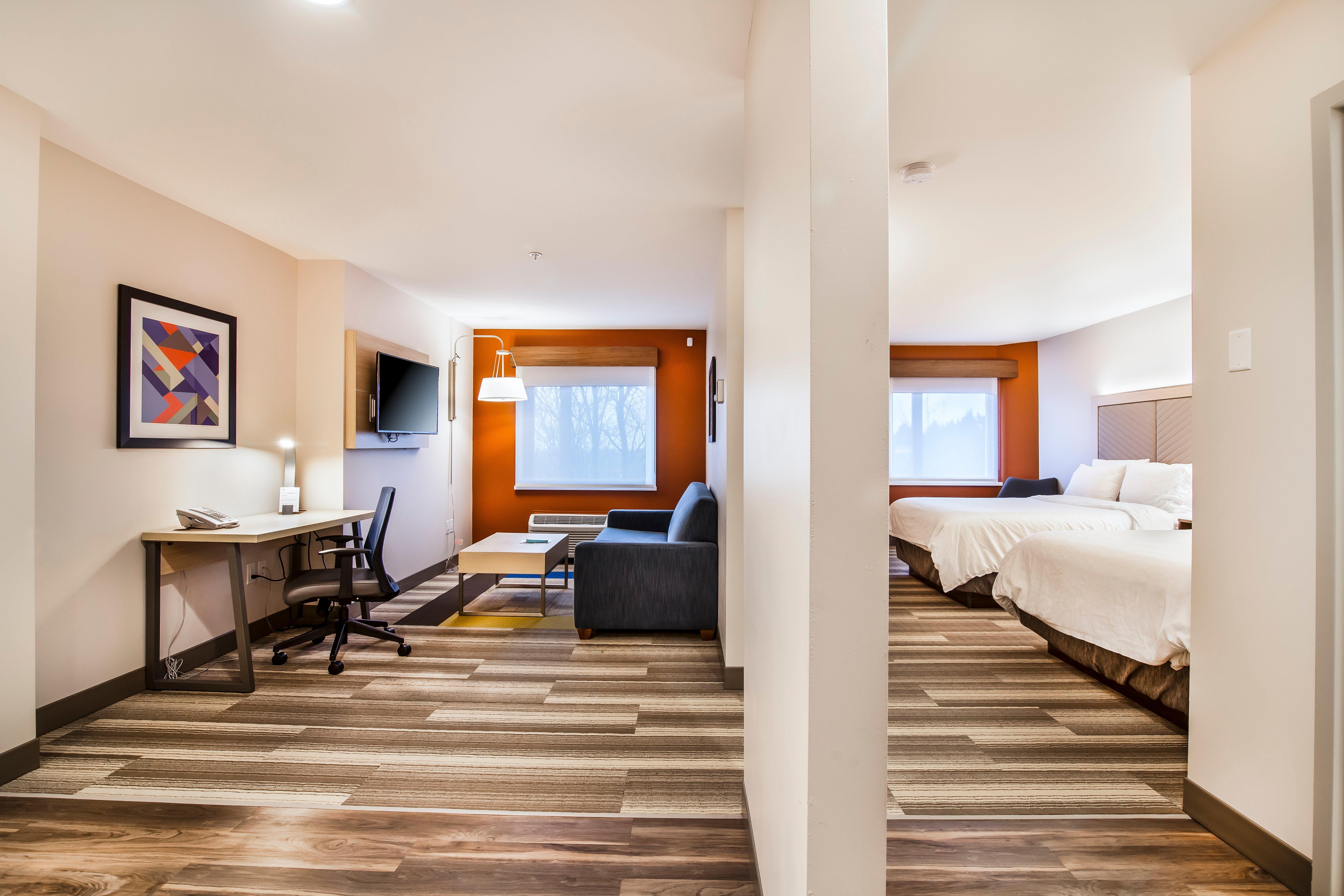 Holiday Inn Express & Suites Langley By Ihg Exteriér fotografie