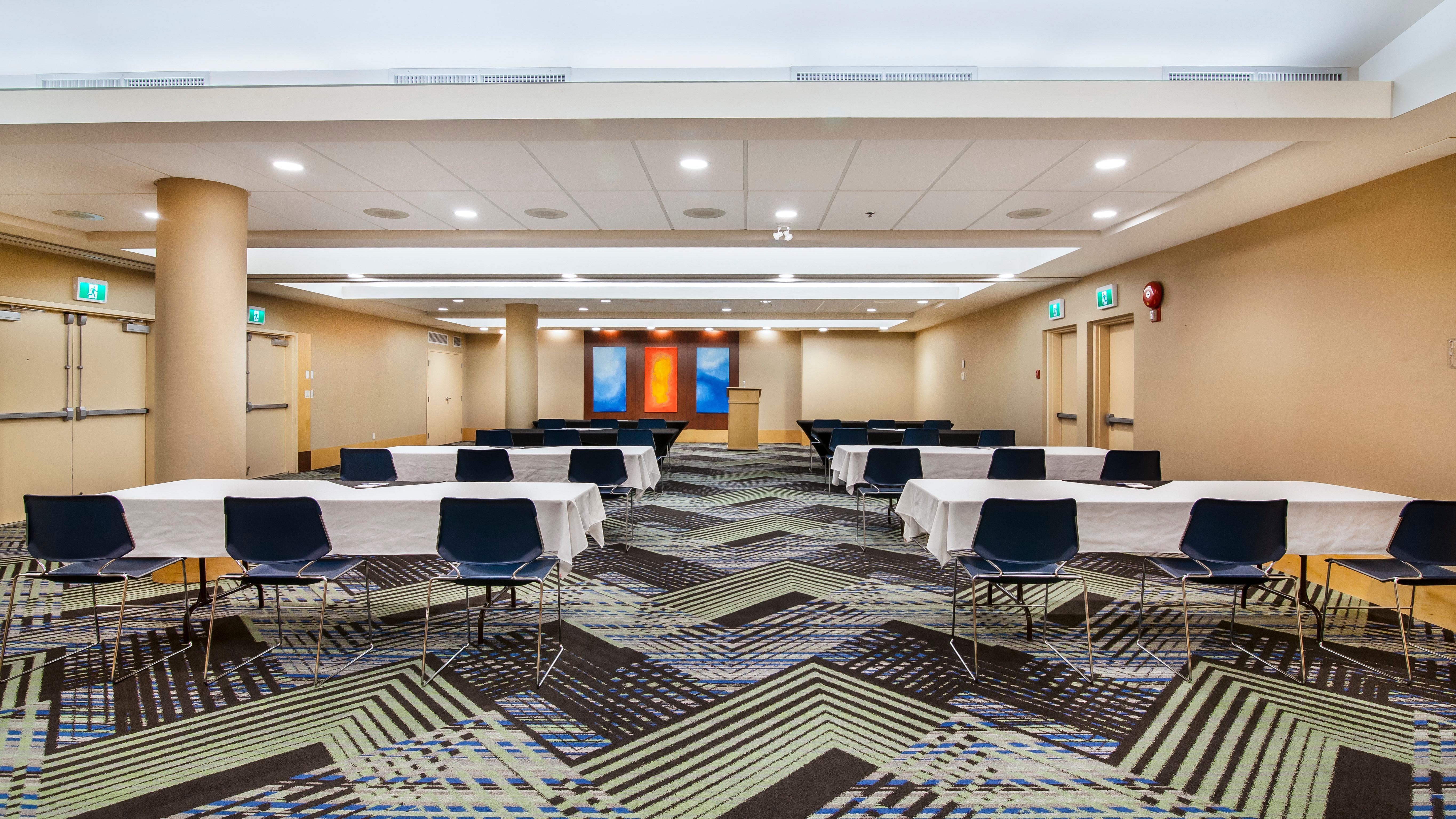 Holiday Inn Express & Suites Langley By Ihg Exteriér fotografie